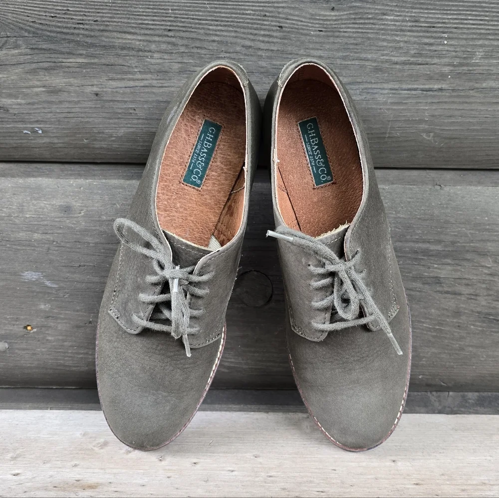 G.H. Bass & Co. 90's Classic Preppy Lace Up Oxford Flats 6.5M